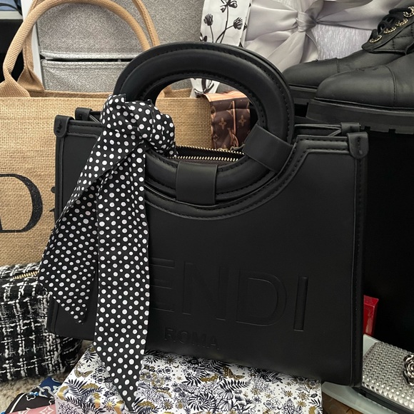 DEVON✨Polka Dot Twilly for your favorite handbag✨NEW - Picture 10 of 14
